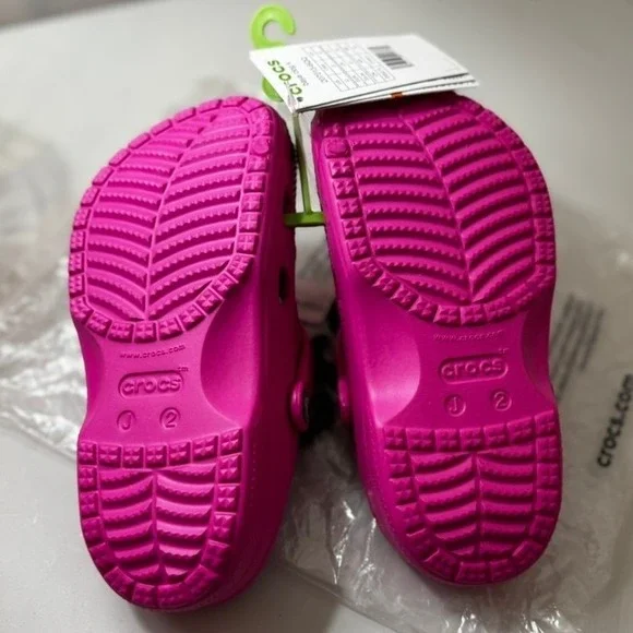 Crocs Electric Pink j2 Kids Baya Clog K Fun Classic Shoes Slides 207013-6QQ NWT - Picture 7 of 8